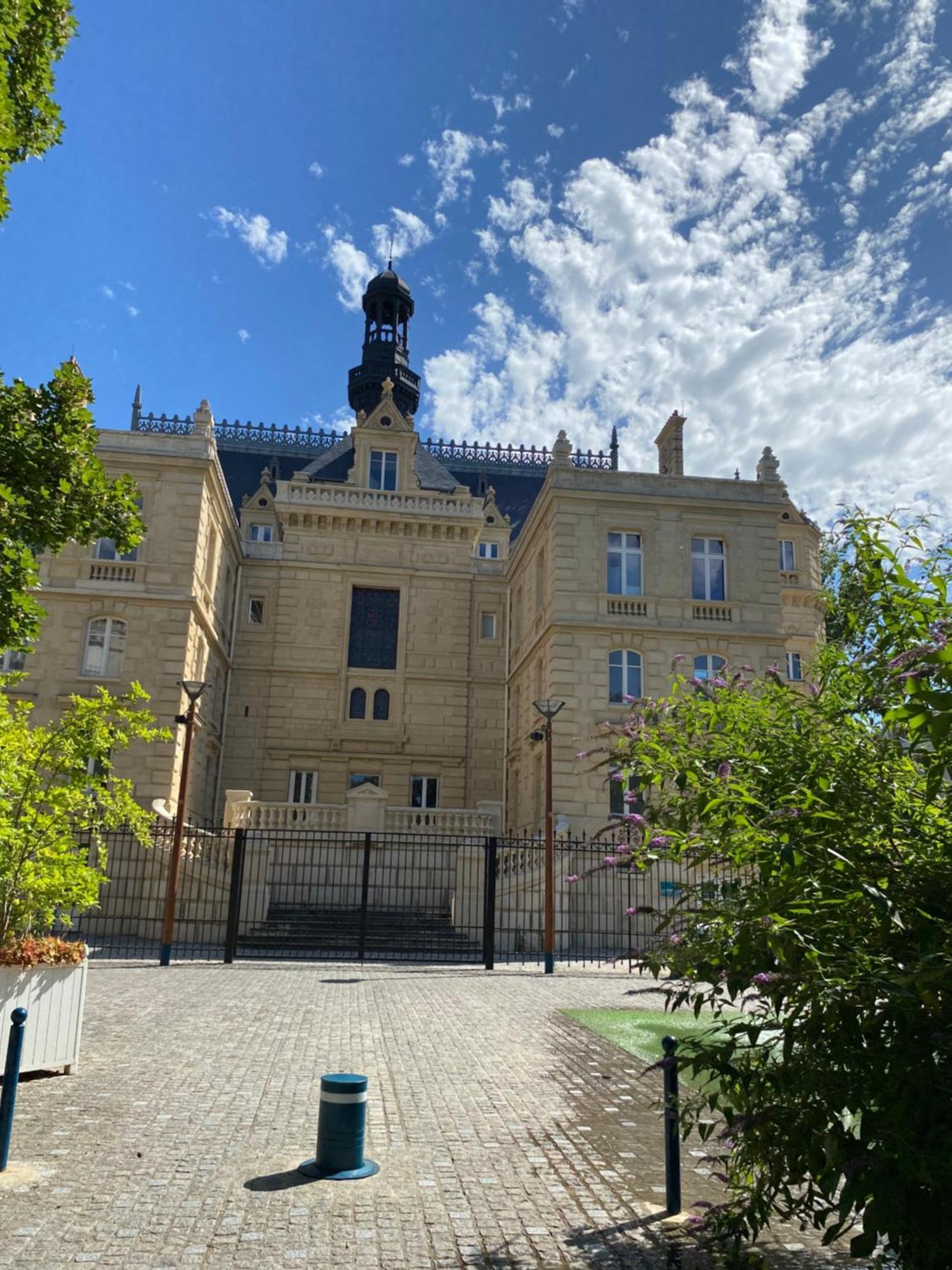 Apartment Paris-eiffel, Bienvenue -terrasse -netflix *